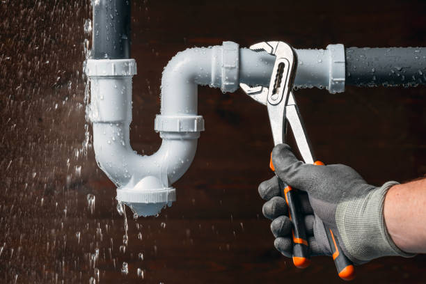 Professional Emergency Plumber technician working in Albemarle, NC